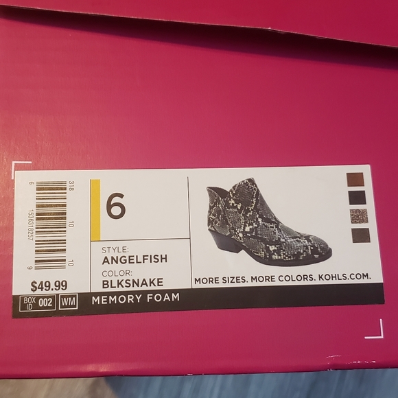 SO Angelfish Ankle Boots - Picture 7 of 7